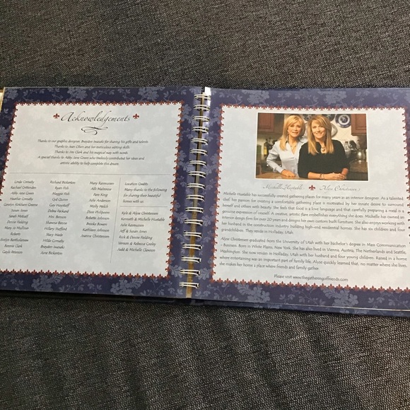 The Gathering of Friends Volume One Hard Cover - Picture 9 of 14